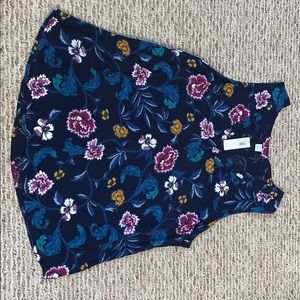 Sleeveless Old Navy Shirt-w/tags!
